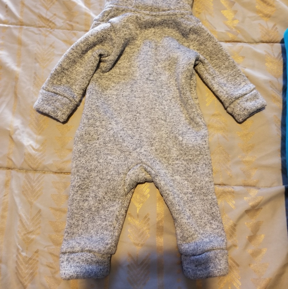 Carters jumpsuit - Picture 3 of 4